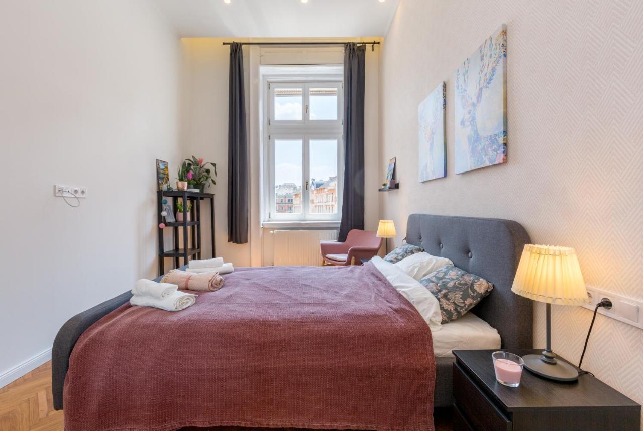 Royal Ferenciek Apartment Budapest Esterno foto